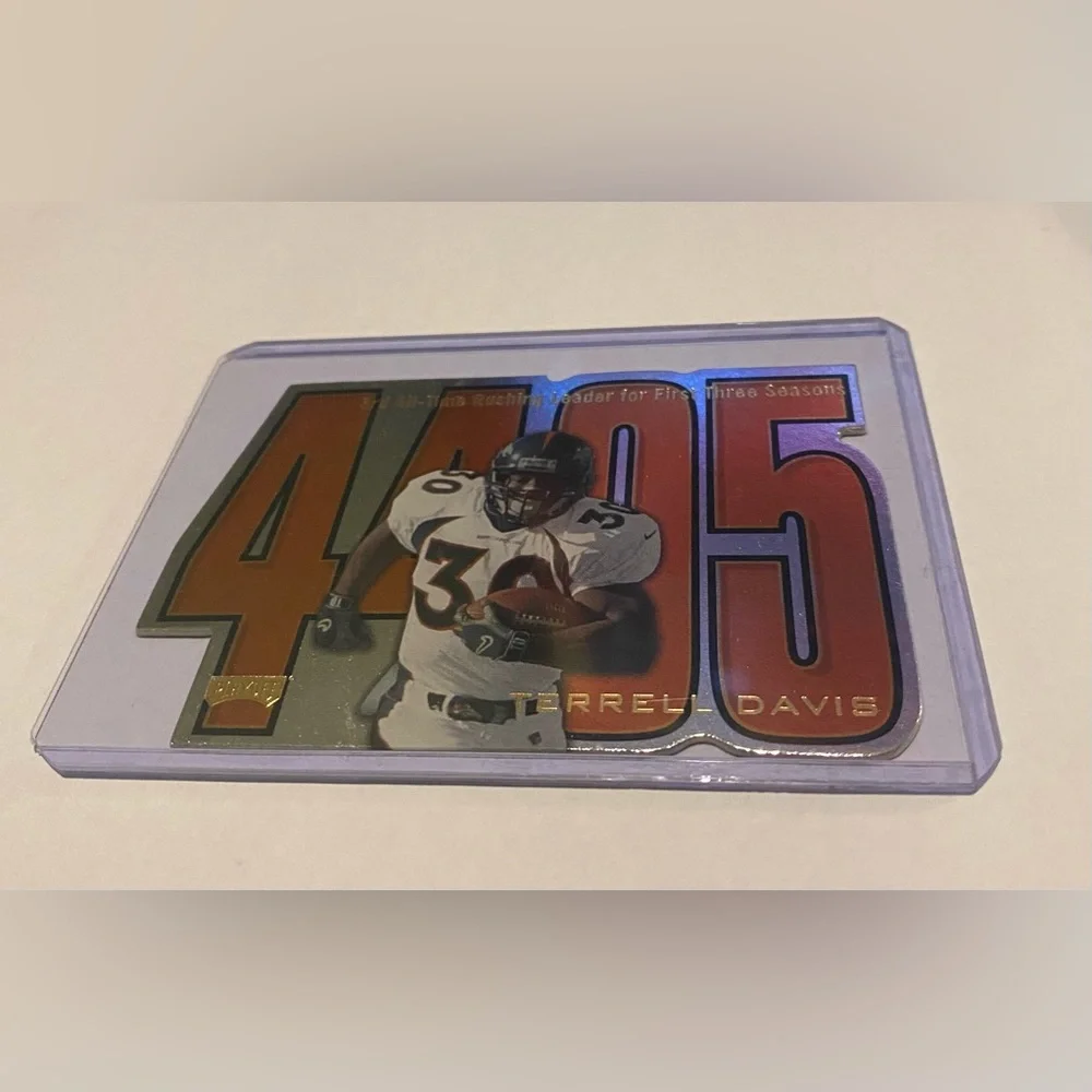 Terrell Davis Rare insert 1998 Playoff 4405 rushing yards Vintage Collectible
